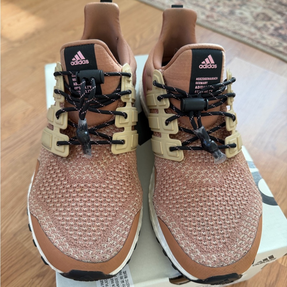 Adidas Ultraboost 1.0 ATR W - Women’s size 7 - - - Good Condition All Terrain